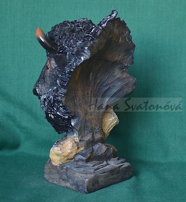 Hlava Bizona - výška 14cm